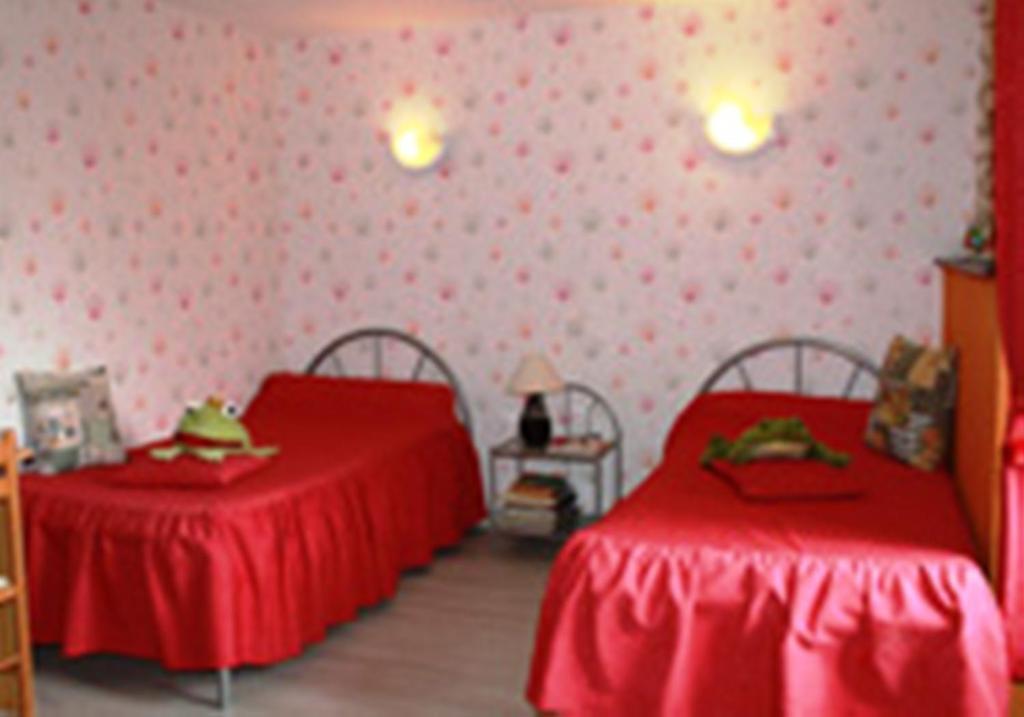 Le Mas Bertrand Bed & Breakfast Villefranche-de-Panat ภายนอก รูปภาพ